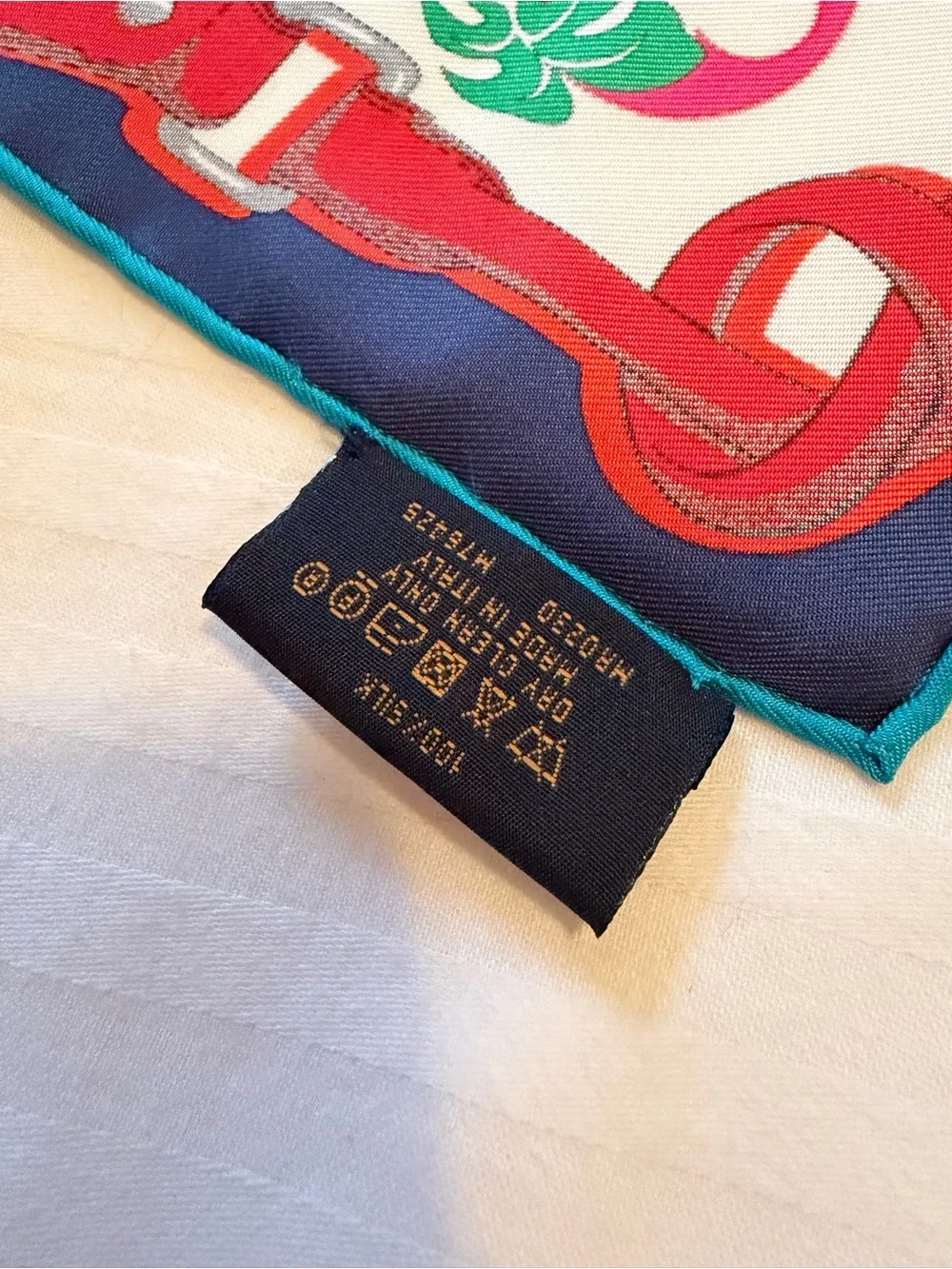 Authentic Louis Vuitton White Multicolor Silk Logo-Print Scarf